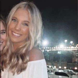 Meet your Posher, Ellie